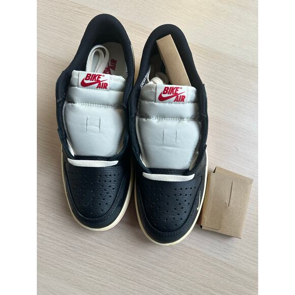 Jordan 1 x Nigel Sylvester Better With Time - Size 7.5M - New - Picture 4 of 10